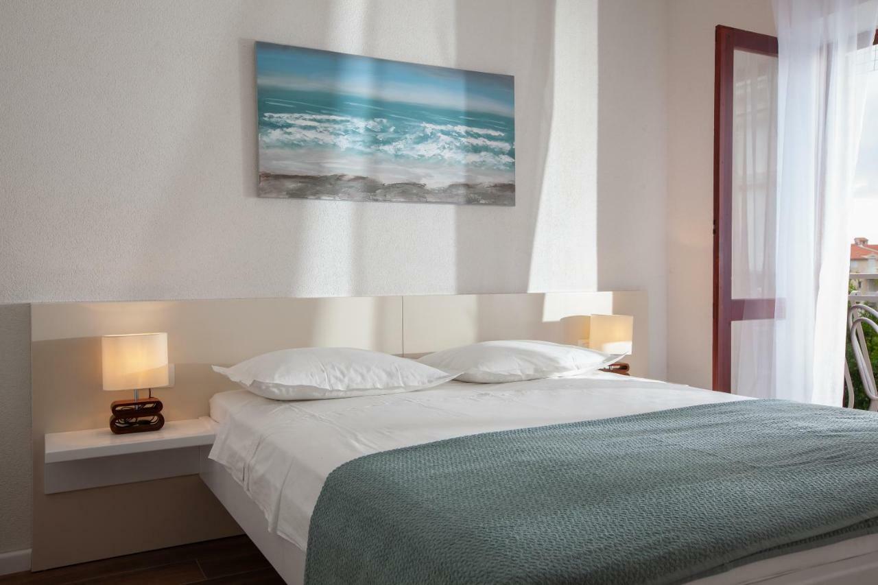 Apartmani Tina Podgora Dış mekan fotoğraf